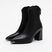 Leonor | Chelsea Boots de Couro Mulher Salto Bloco Bico Metálico