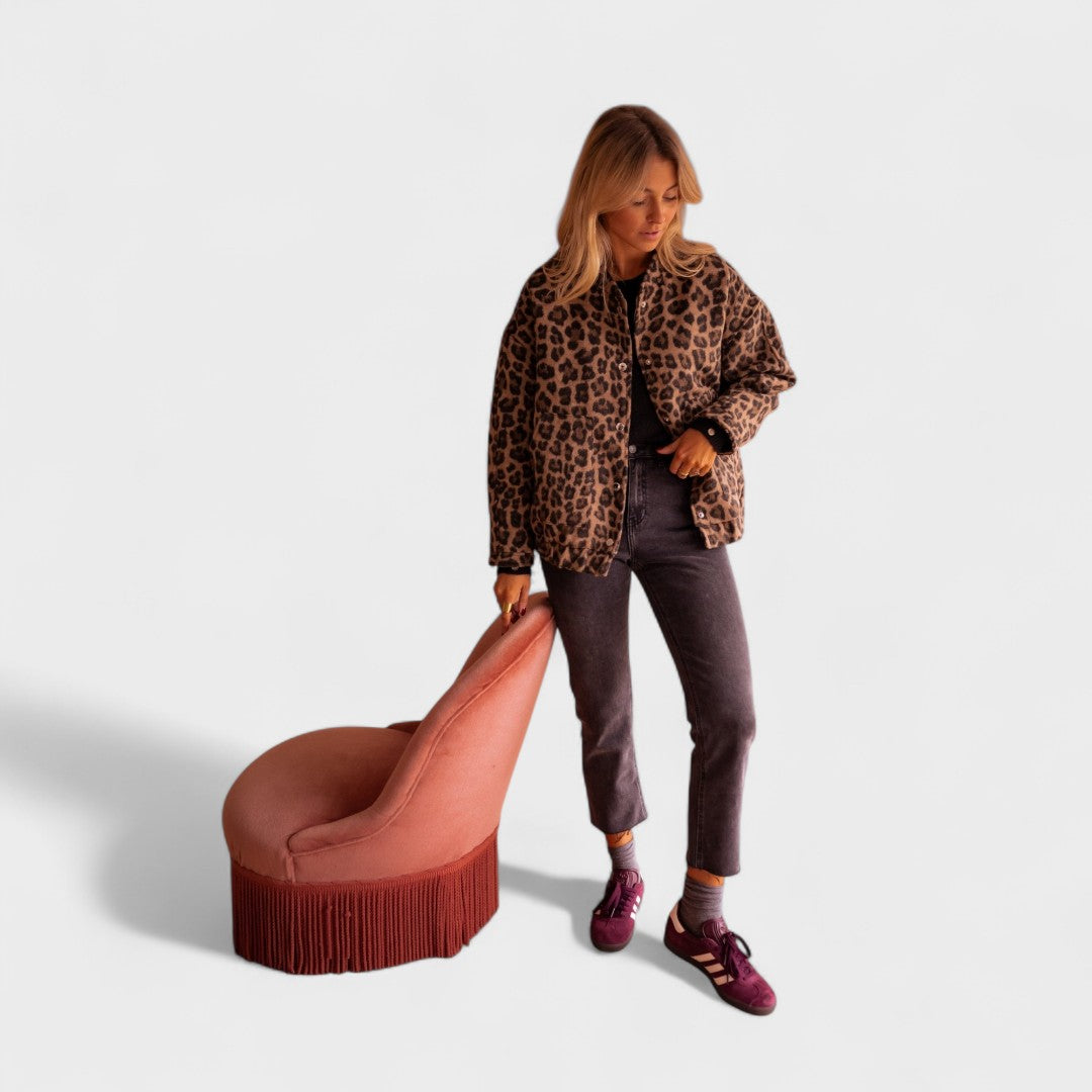 luna-trendy-jasje-met-luipaardprint-988577-Photoroom.jpg