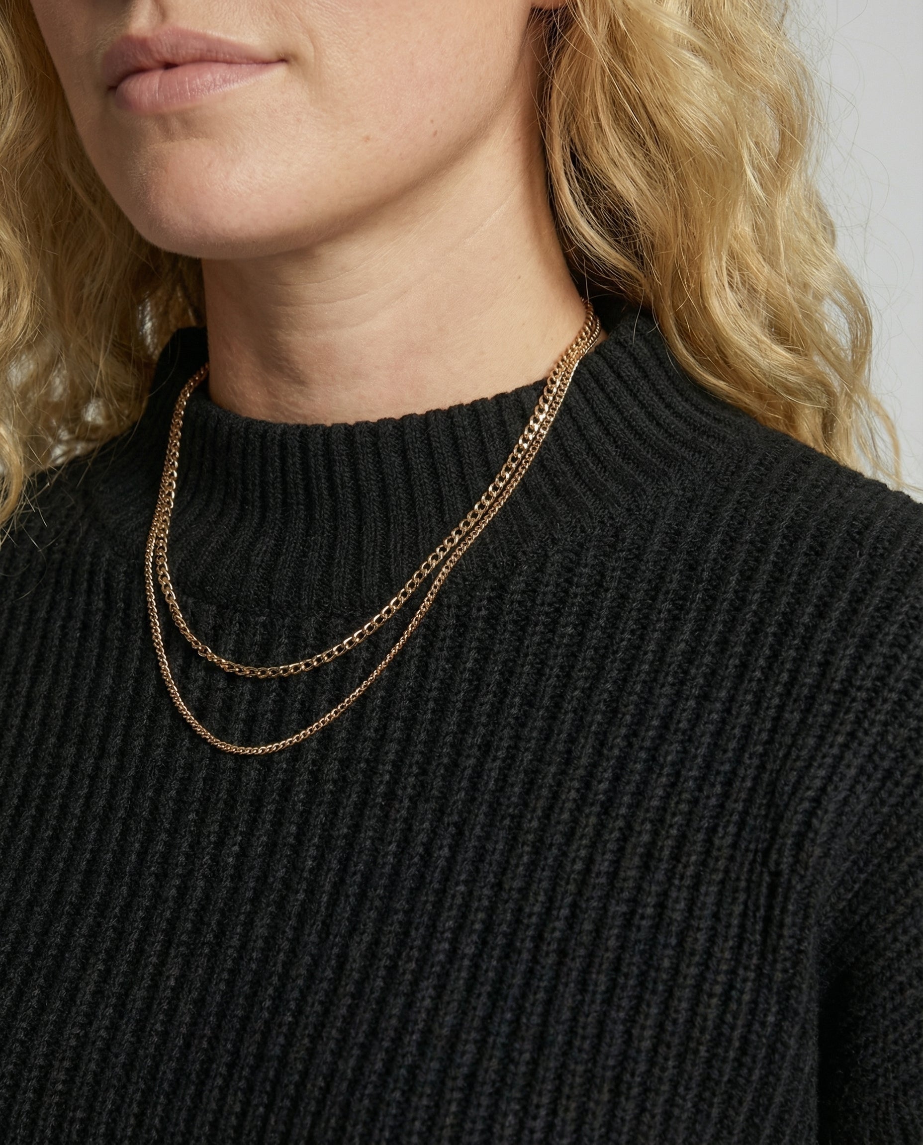 Madalena | Conjunto de Malha Mulher Pullover e Saia Midi