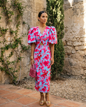 Vestido Sofia — Éloren Lisboa · Detalhe decote em V