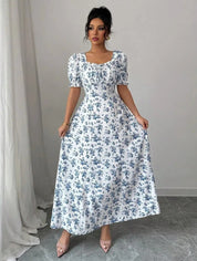 Inês | Vestido Longo Floral com Decote Quadrado e Mangas Bufantes