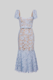 Constança | Vestido de Renda com Cinto a Condizer — Azul Claro
