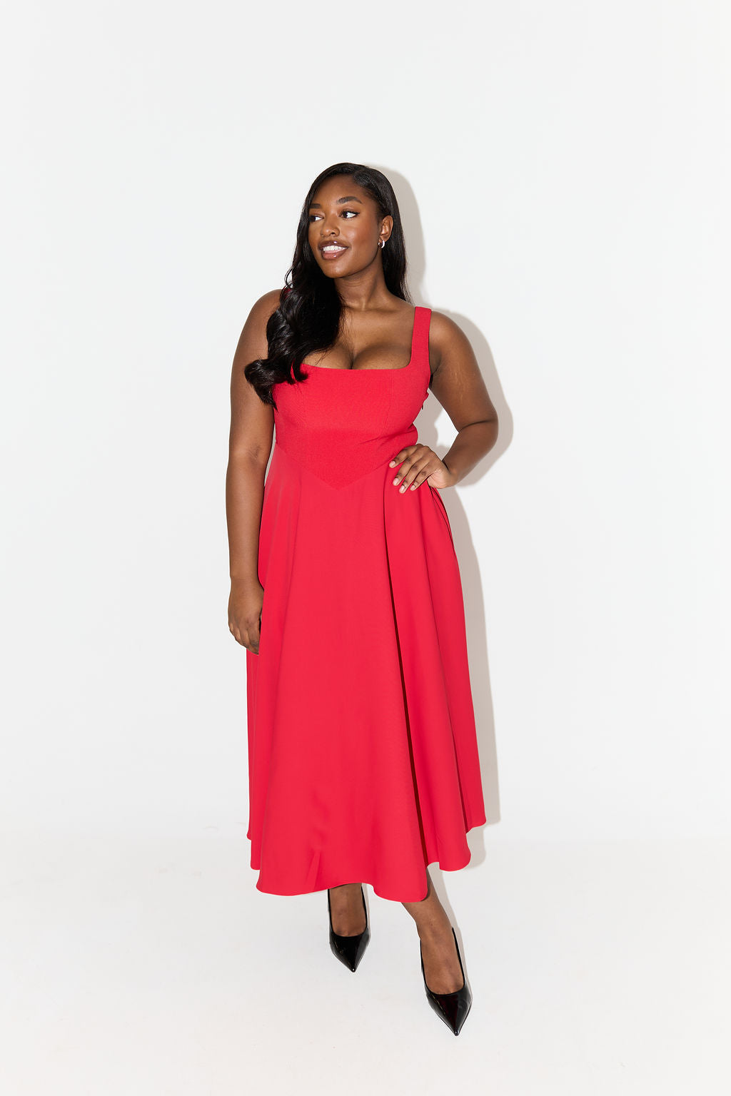 Amelia™ | Vestido midi fluido e atemporal