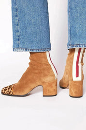 Sílvia | Botins Mulher de Camurça Salto Bloco Biqueira Estampada