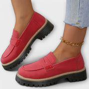 Leonor | Mocassins de Cano Alto em Preto e Bege, do 36 ao 42